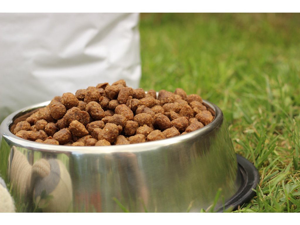 Kostky s hovězí svalovinou a rýží 2 Kg